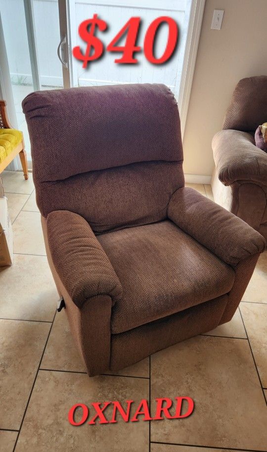 Used Recliner