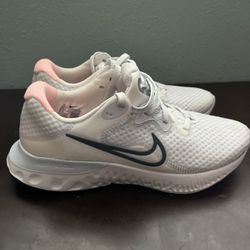 NIKE Renew Run 2 (white And Pink)