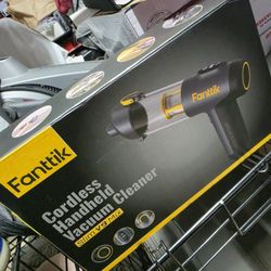 Fanttik Cordless Vacuum