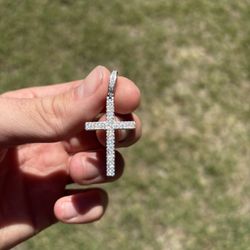 Moissanite Pendant