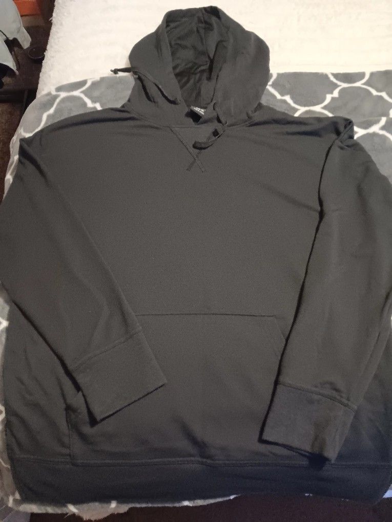 Womens Medium Hoodie Sweaters