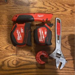 Milwaukee tools