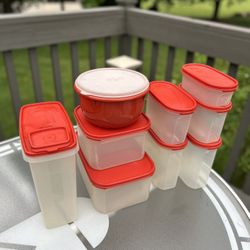 Tupperware 18 Piece Set