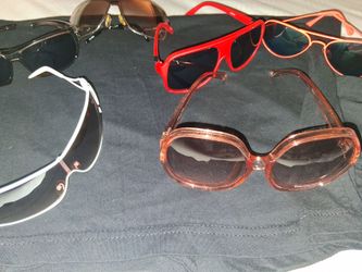 Mixed Lot of 20 Sunglasses