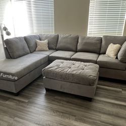 Reversible Sectional Sofa With Ottoman