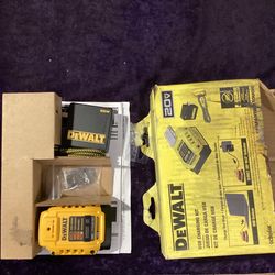 🧰🛠DEWALT 20V MAX Charger and USBC Adaptor Kit-NEW!(Tool-Only)-$75!🧰🛠