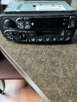 Chrysler Jeep original AM/FM cassette