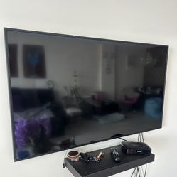 55” Smart TV
