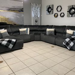 Sectional Sofa three recliners