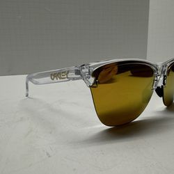 Oakley Frogskins sunglasses|