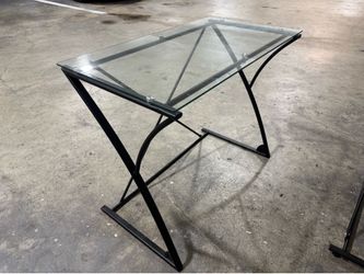 Desk Escritorio - Two available $40 each