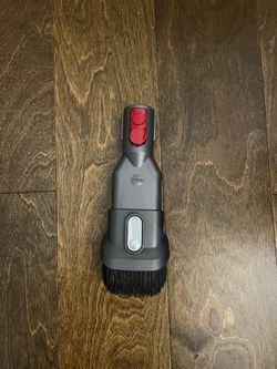 DYSON DIRT BRUSH