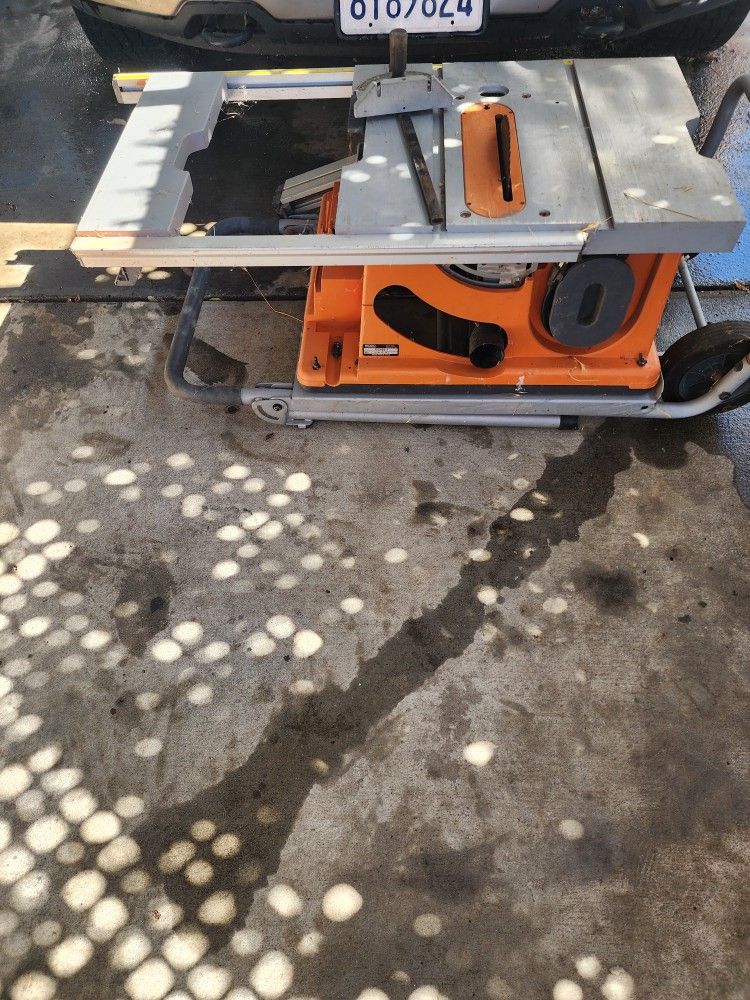 Saw