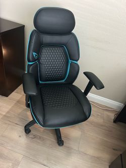 Desk chair
