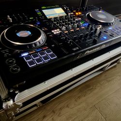 Pioneer DJ XDJ-XZ Professional All-in-One DJ System - Black with Carrying Case 