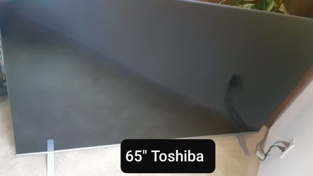Toshiba 65" Smart TV (for Repair OR Parts)