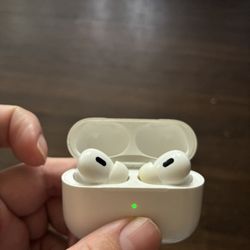 Apple AirPods Pro Second Generation 