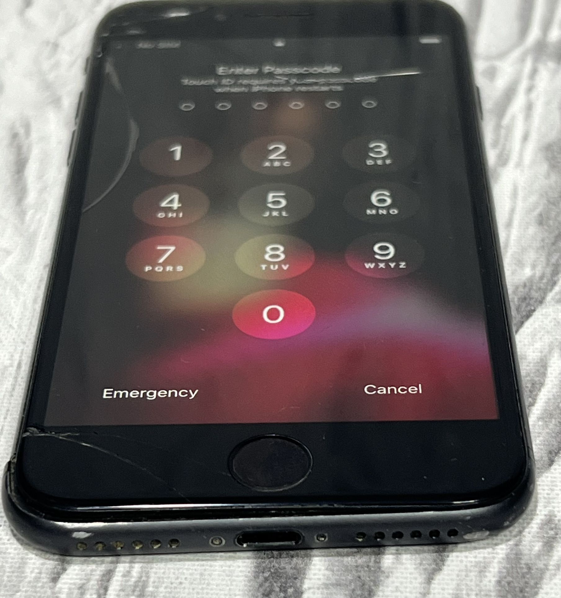 For Parts As-Is Apple iPhone 8 64GB Black A1863 Cracked Screen Broken Back