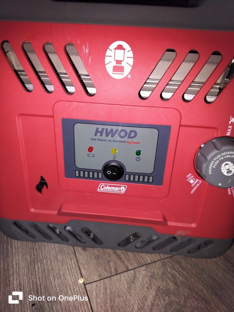 Coleman Hot Water on Demand™ H2Oasis™ Portable Water