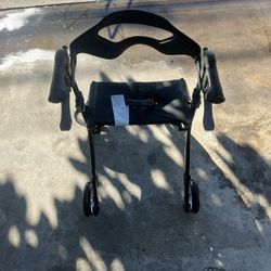 Drive Medical Nitro Sprint rollator walker