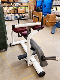 Seated calf press machine
