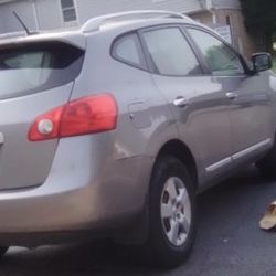 2015 Nissan Rogue FOR PARTS ONLY!
