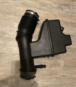 Toyota Tacoma limited Intake Cleaner Box System