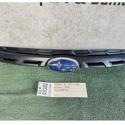2022 - 2023 - 2024 SUBARU FORESTER FRONT UPPER CENTER GRILLE OEM AX98302