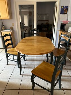 Kitchen table and four chairs
