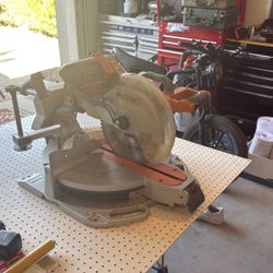 Rigid Sliding Compound Miter Saw. 