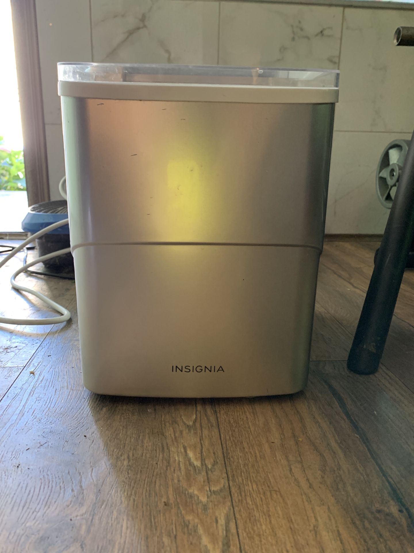 Insignia Ice Maker