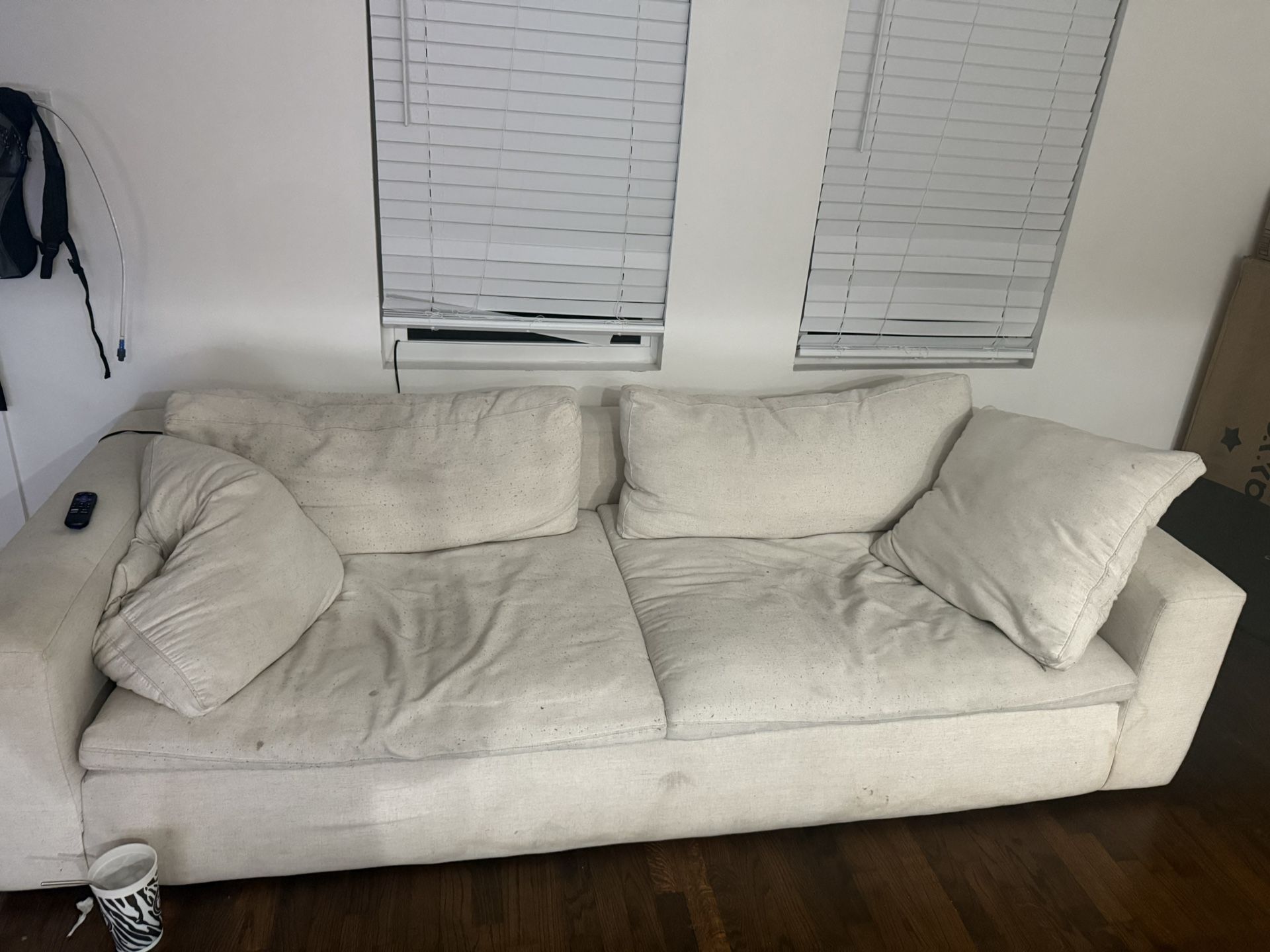 Utopia Couch Living Spaces