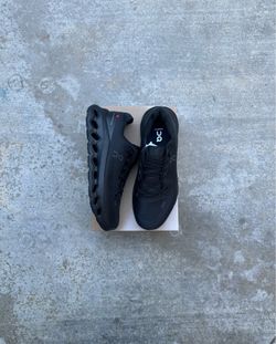 Black On Cloudtilt (Size 8.5, 10.5)