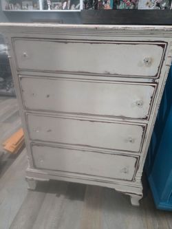 dresser