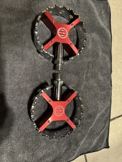 Evil Alloy Pedals 