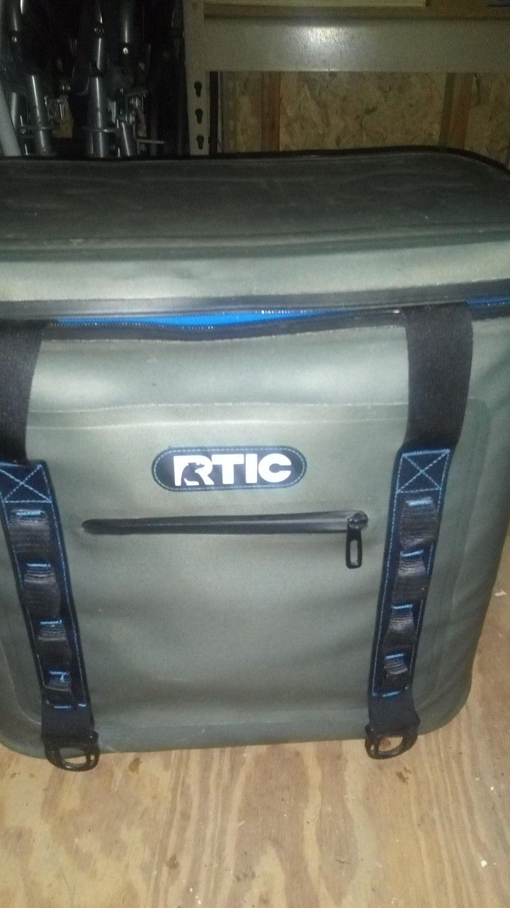Artic cooler bag