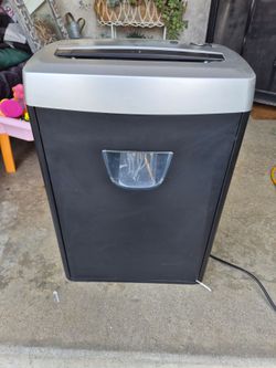 Fellowes Paper Shredder