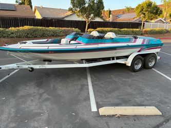 Ultra Custom Boats 21LX