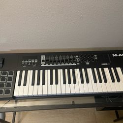 Piano M-Audio Code 49