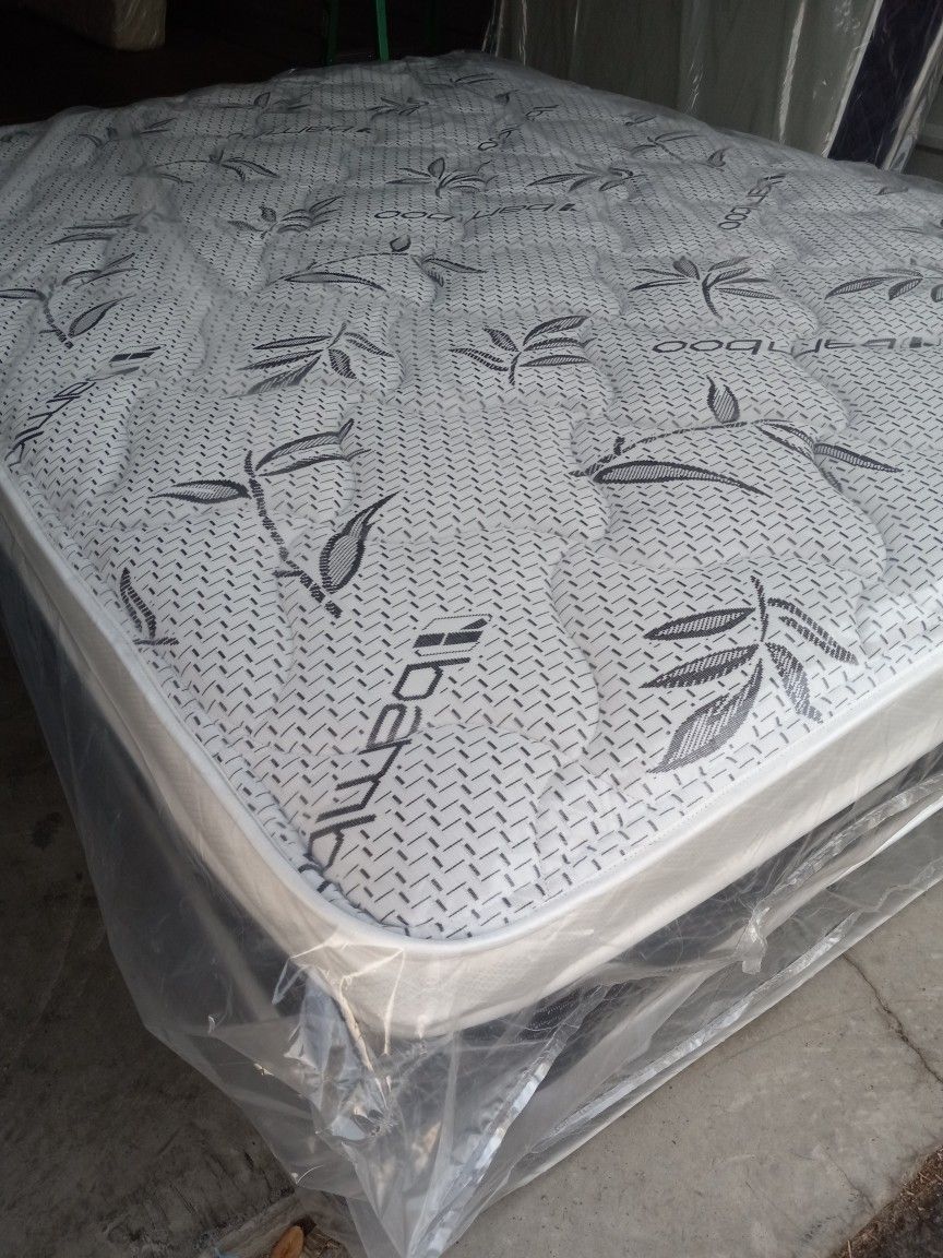 Pillow Top Cal King Organic Bamboo Mattress And Boxspring