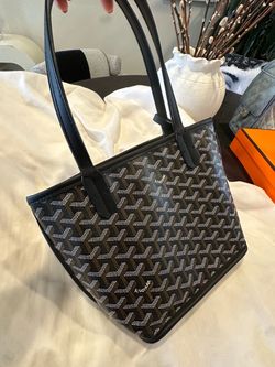 Goyard bag