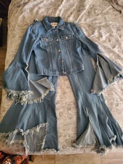 New Denim Cow Girl Suit By Zendaya 