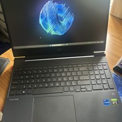 HP VICTUS GAMING LAPTOP 15"