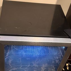 Mini Fridge 