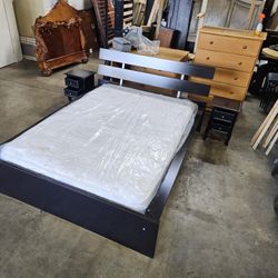 Full Bed And Mattress