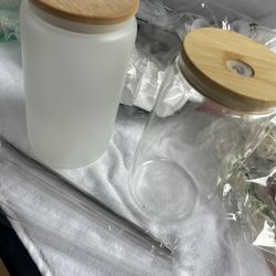 Glass Cups With 3 Straws In Box
