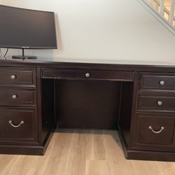 Solid wood Office desk  With Drawers and Storage