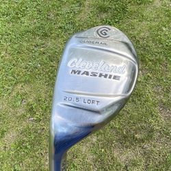 Cleveland Mashie 20.5 3 Hybrid. Lefty
