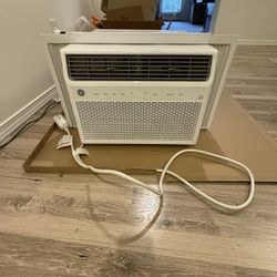 Window AC Unit