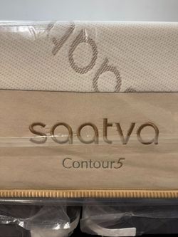 Saatva Contour5 King Mattress - LIKE NEW! Delivery Available